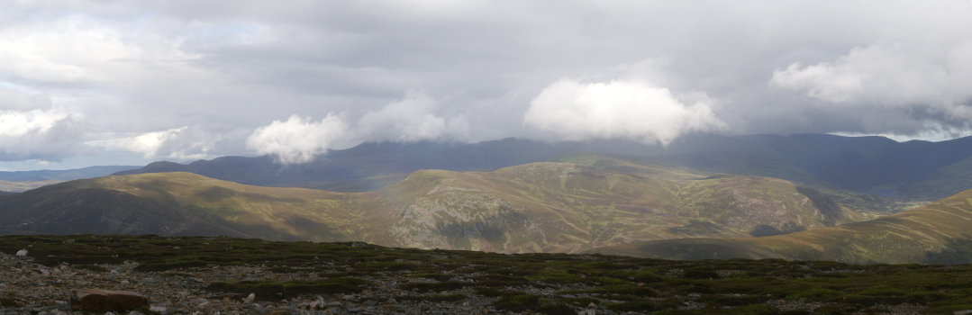 A rainbow in front of Lochnagar A rainbow in front of Lochnagar