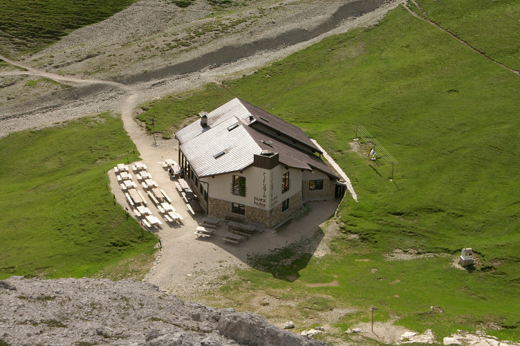 Puezh&uuml;tte from above